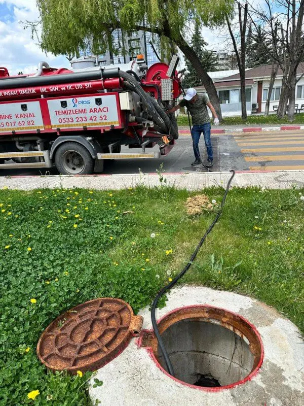 Kanalizasyon Açma ve Vidanjör Firması